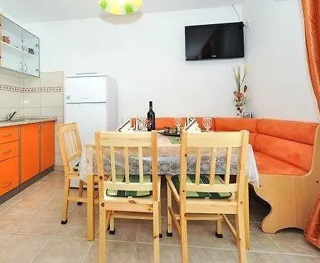 Appartement Zara Apartment *