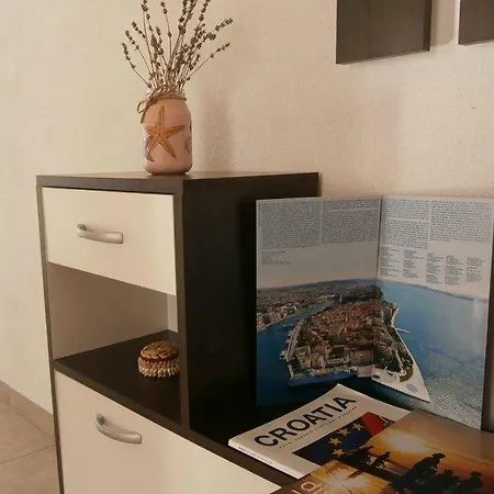 Appartement Zara Apartment *