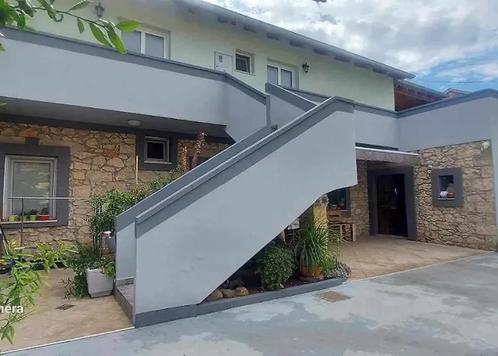 公寓 Zara Apartment 扎达尔